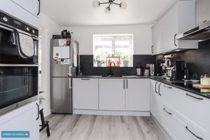 Kitchen- click for photo gallery